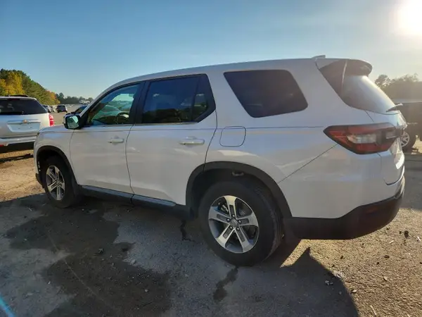 5FNYG2H47SB007923 2025 HONDA PILOT - Image 2