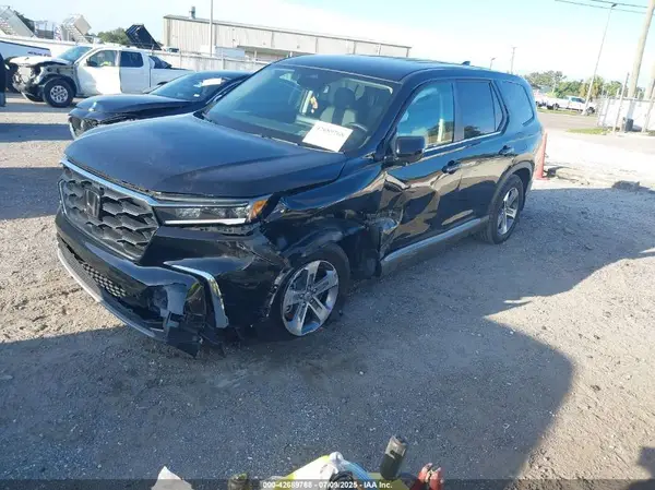 5FNYG2H47SB023989 2025 HONDA PILOT - Image 2
