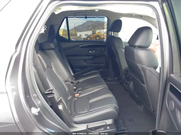 5FNYG2H49SB018194 2025 HONDA PILOT - Image 8