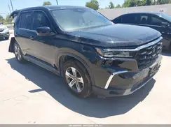 5FNYG2H52PB010258 2023 HONDA PILOT
