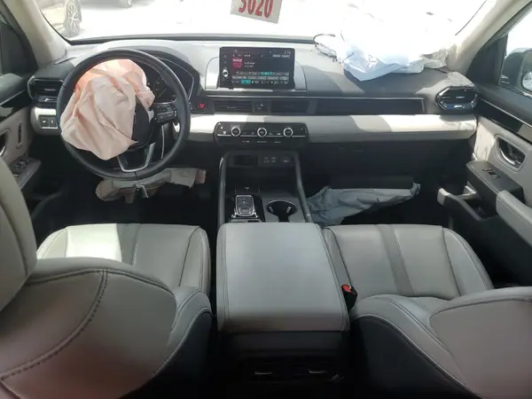 5FNYG2H53PB001889 2023 HONDA PILOT - Image 8