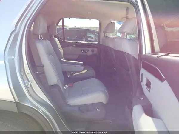 5FNYG2H54RB014055 2024 HONDA PILOT - Image 8