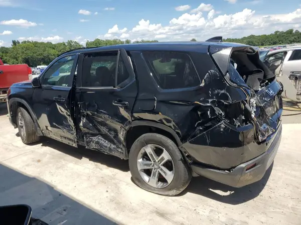 5FNYG2H55PB003434 2023 HONDA PILOT - Image 2