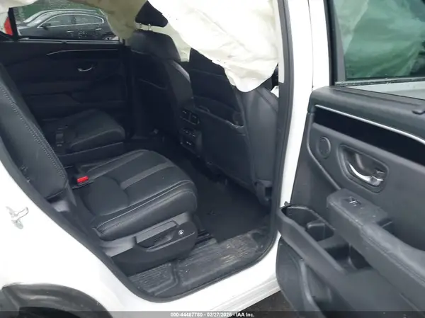 5FNYG2H56PB015365 2023 HONDA PILOT - Image 8