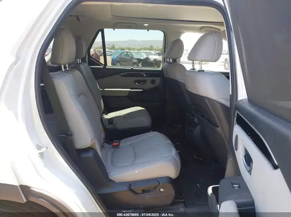 5FNYG2H70PB002497 2023 HONDA PILOT - Image 8