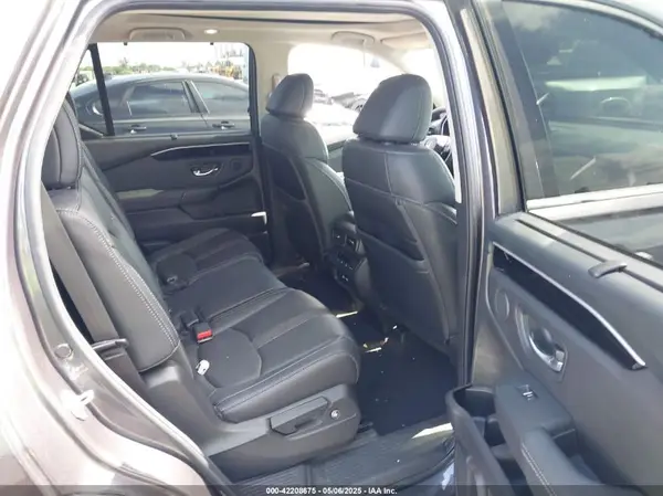 5FNYG2H71PB012374 2023 HONDA PILOT - Image 8