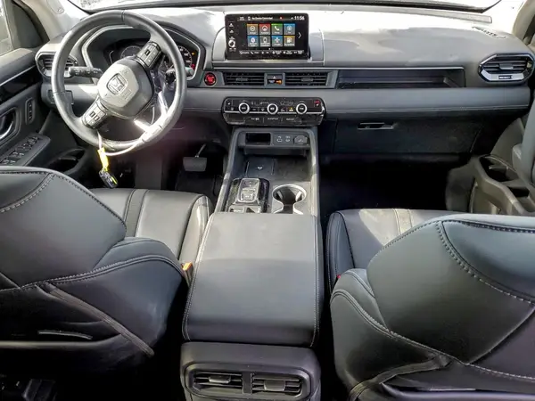 5FNYG2H72RB001631 2024 HONDA PILOT - Image 8