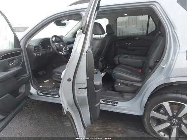 5FNYG2H72SB017513 2025 HONDA PILOT - Image 8