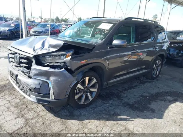 5FNYG2H73SB004351 2025 HONDA PILOT - Image 2