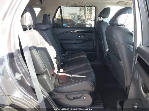 5FNYG2H73SB004351 2025 HONDA PILOT - Image 8