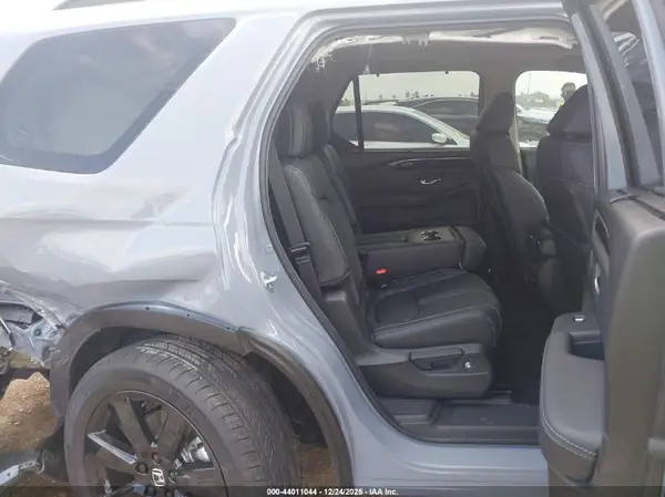5FNYG2H74SB038086 2025 HONDA PILOT - Image 8