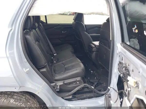 5FNYG2H75RB007617 2024 HONDA PILOT - Image 8