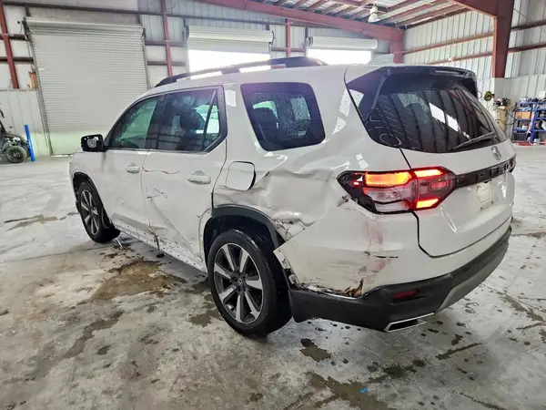 5FNYG2H75RB012705 2024 HONDA PILOT - Image 2