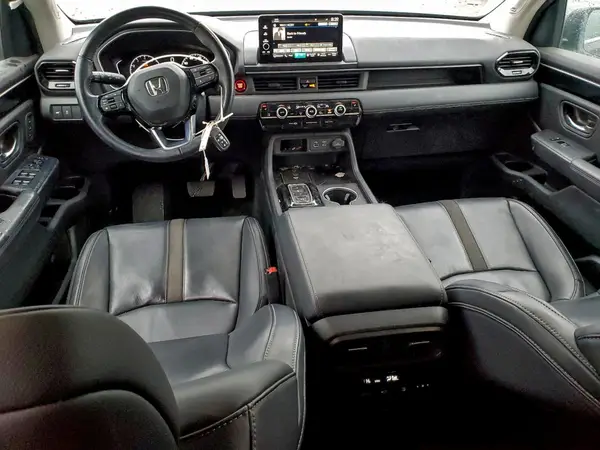 5FNYG2H76PB008174 2023 HONDA PILOT - Image 8