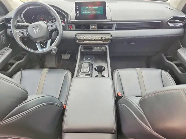 5FNYG2H76PB011883 2023 HONDA PILOT - Image 8