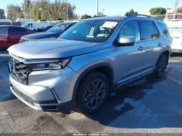 5FNYG2H77RB004203 2024 HONDA PILOT - Image 2