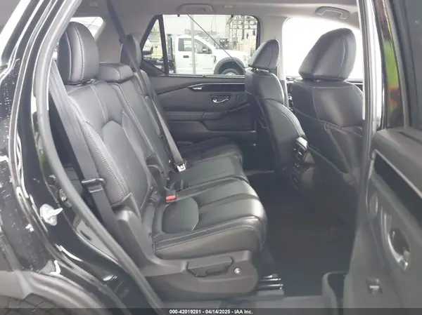 5FNYG2H78PB006622 2023 HONDA PILOT - Image 8