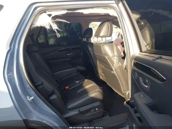 5FNYG2H78SB011585 2025 HONDA PILOT - Image 8