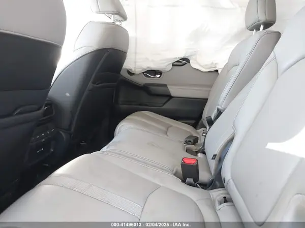 5FNYG2H7XRB016877 2024 HONDA PILOT - Image 8
