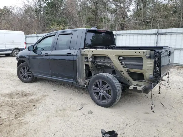 5FPYK2F12LB000040 2020 HONDA RIDGELINE - Image 2