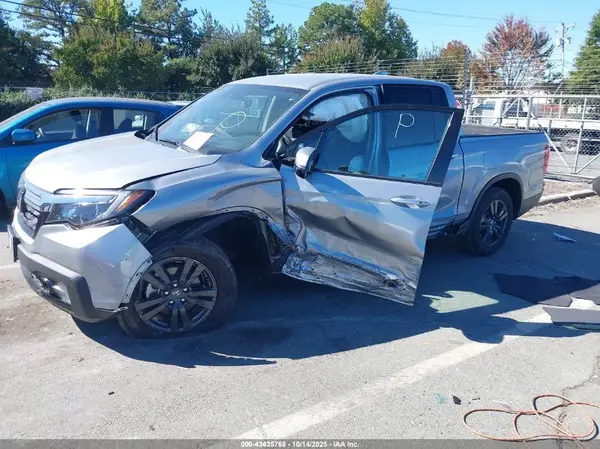 5FPYK2F14LB001187 2020 HONDA RIDGELINE - Image 2