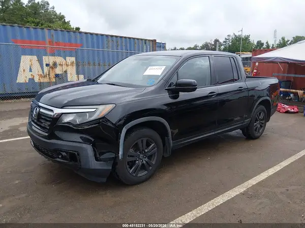 5FPYK2F15HB007880 2017 HONDA RIDGELINE - Image 2