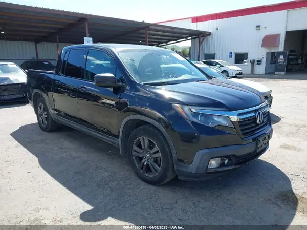5FPYK2F16HB001876 2017 HONDA RIDGELINE - Image 1