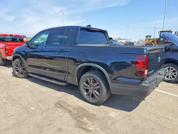 5FPYK2F16HB008245 2017 HONDA RIDGELINE - Image 2