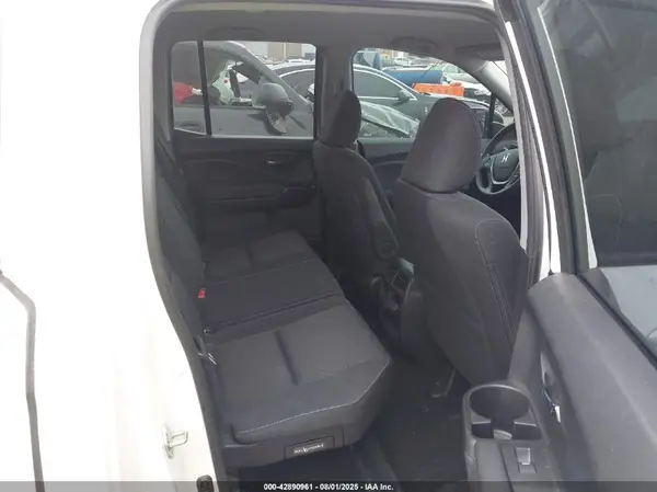 5FPYK2F16KB007099 2019 HONDA RIDGELINE - Image 8