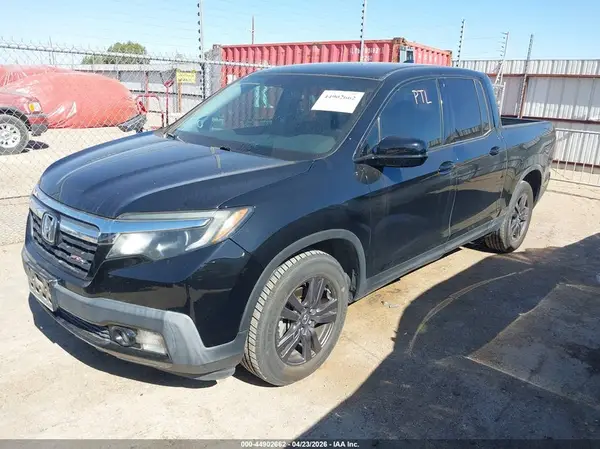 5FPYK2F1XKB007686 2019 HONDA RIDGELINE - Image 2