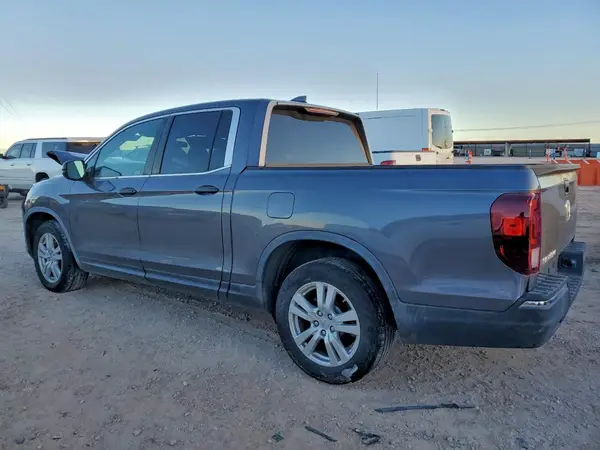 5FPYK2F20KB006541 2019 HONDA RIDGELINE - Image 2