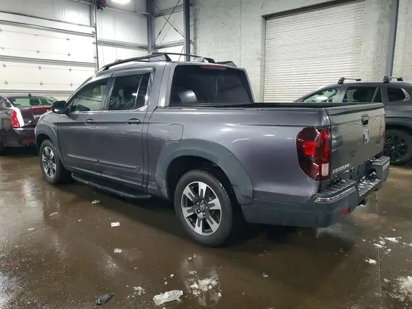 5FPYK2F21HB007450 2017 HONDA RIDGELINE - Image 2