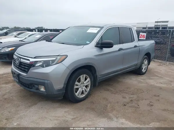 5FPYK2F23KB006419 2019 HONDA RIDGELINE - Image 2