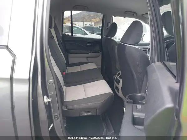 5FPYK2F24HB005109 2017 HONDA RIDGELINE - Image 8