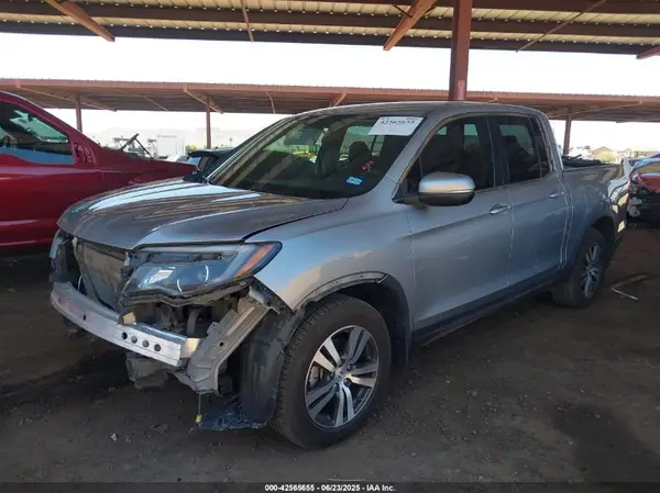 5FPYK2F47HB007762 2017 HONDA RIDGELINE - Image 2