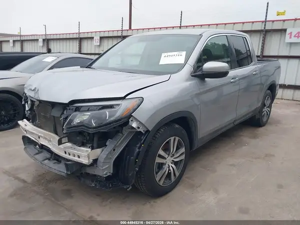 5FPYK2F48HB004675 2017 HONDA RIDGELINE - Image 2