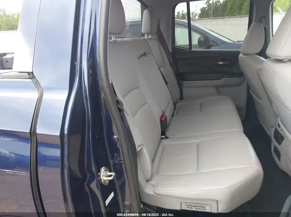 5FPYK2F51HB010939 2017 HONDA RIDGELINE - Image 8