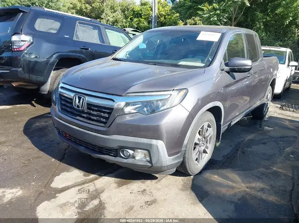 5FPYK2F51KB004355 2019 HONDA RIDGELINE - Image 2