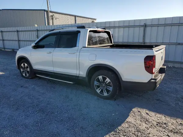 5FPYK2F52HB004602 2017 HONDA RIDGELINE - Image 2