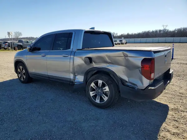 5FPYK2F52JB001852 2018 HONDA RIDGELINE - Image 2