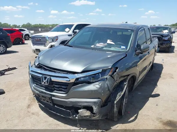 5FPYK2F52KB002825 2019 HONDA RIDGELINE - Image 2