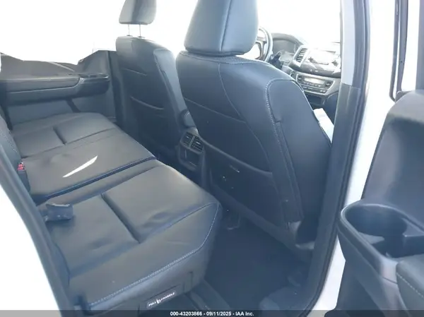 5FPYK2F52KB004431 2019 HONDA RIDGELINE - Image 8