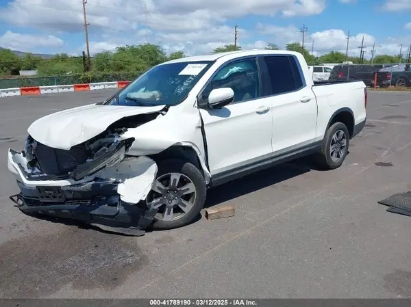 5FPYK2F52KB004624 2019 HONDA RIDGELINE - Image 2