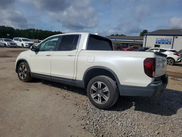 5FPYK2F55HB007820 2017 HONDA RIDGELINE - Image 2