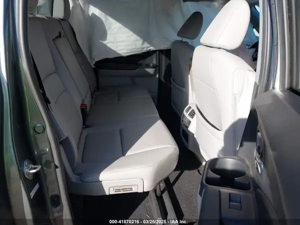 5FPYK2F56HB001735 2017 HONDA RIDGELINE - Image 8
