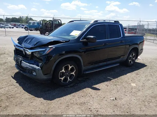 5FPYK2F56HB001895 2017 HONDA RIDGELINE - Image 2
