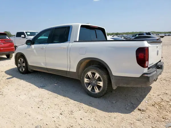 5FPYK2F56KB000768 2019 HONDA RIDGELINE - Image 2