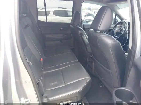 5FPYK2F56KB002083 2019 HONDA RIDGELINE - Image 8