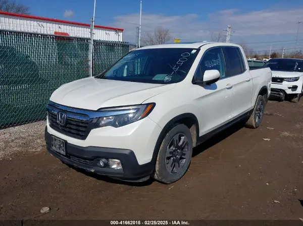 5FPYK2F5XKB004418 2019 HONDA RIDGELINE - Image 2