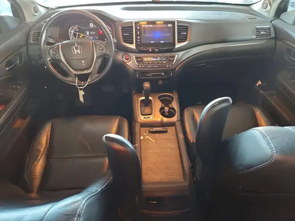5FPYK2F60HB003067 2017 HONDA RIDGELINE - Image 8